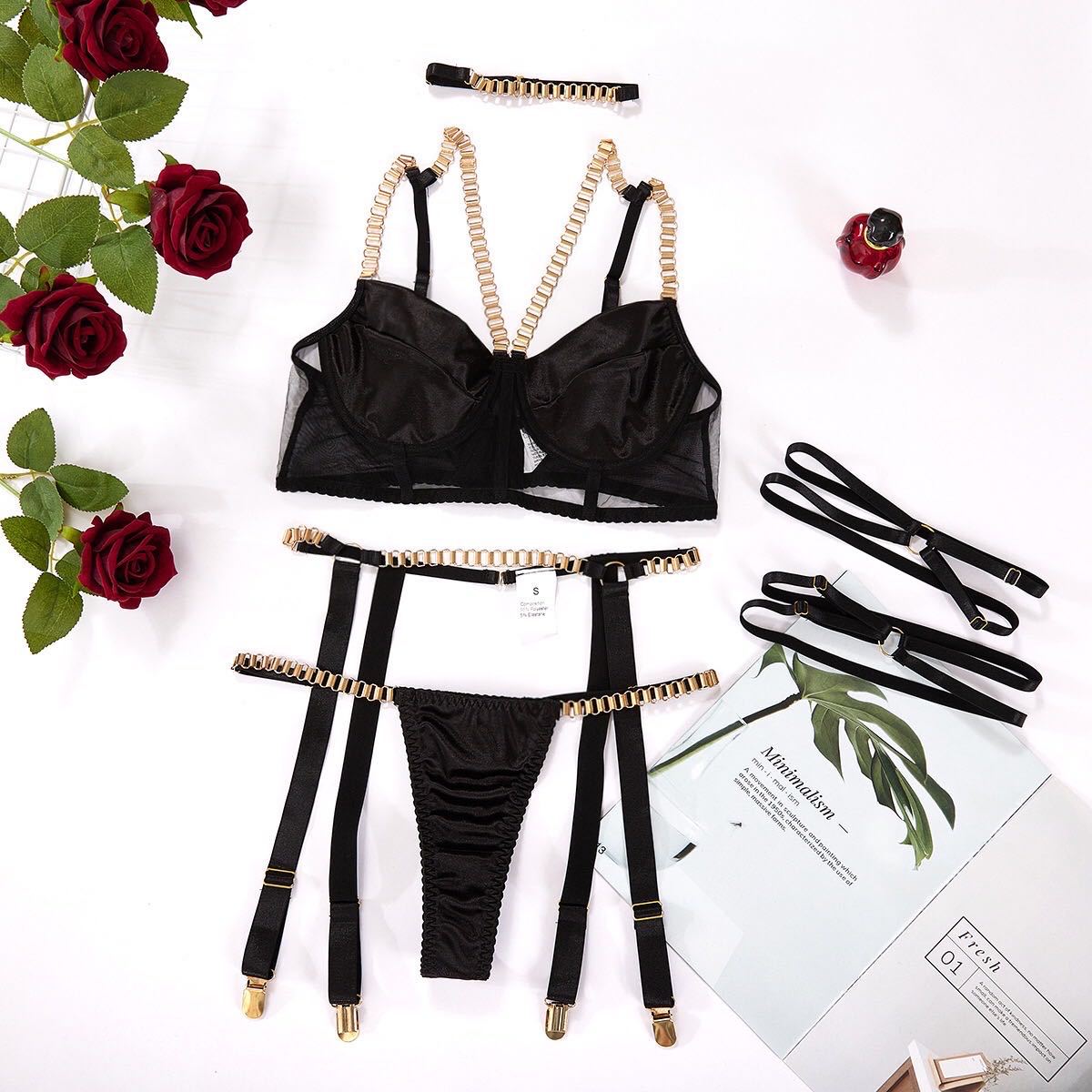 Sexy lingerie black sexy temptation metal chain suspender